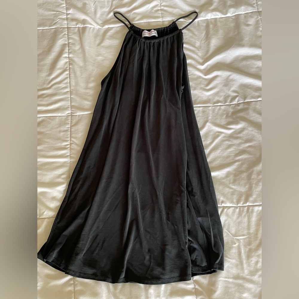 Dress, M